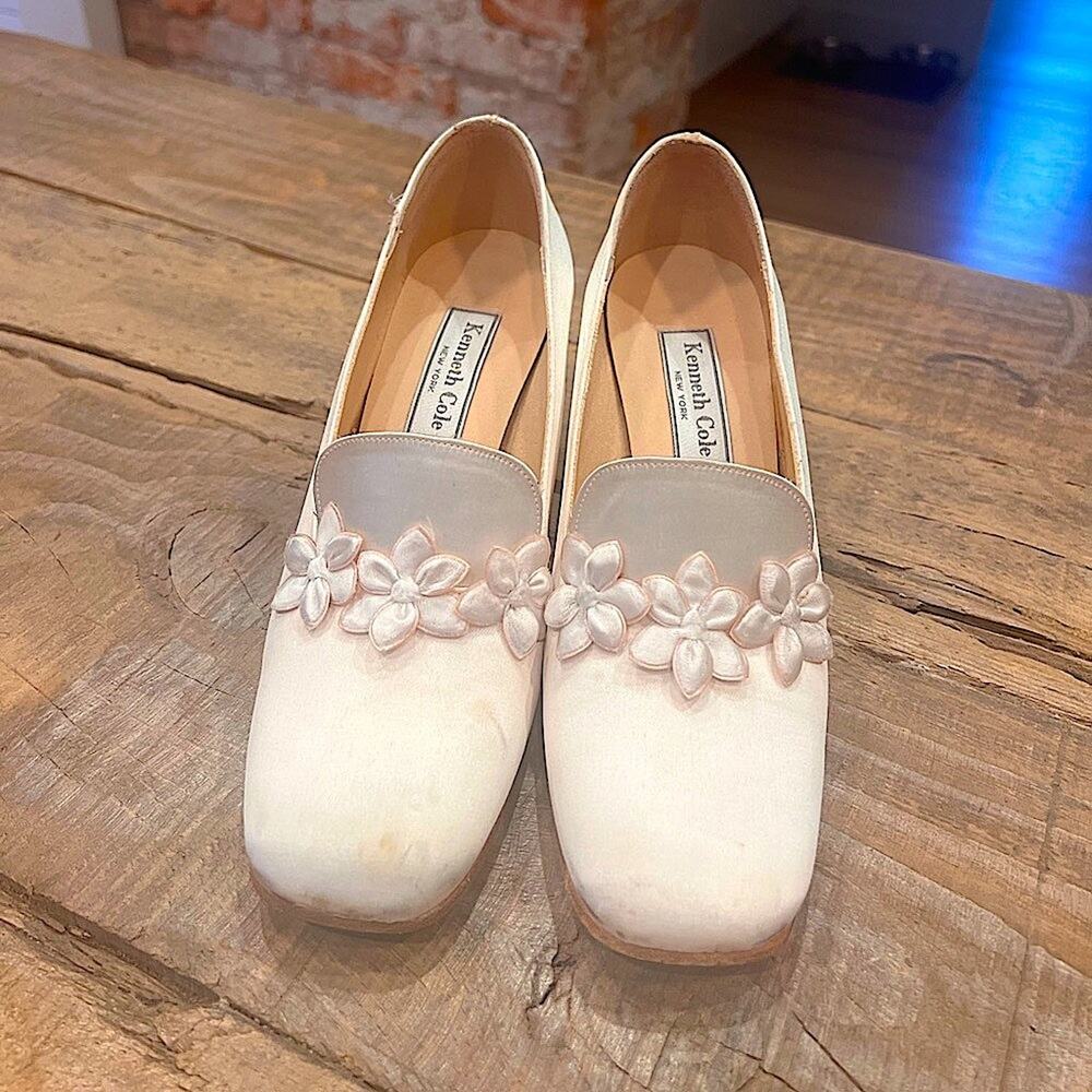Vintage Kenneth Cole Cream White Silk Pumps Size 8M Flower Girl Wedding …